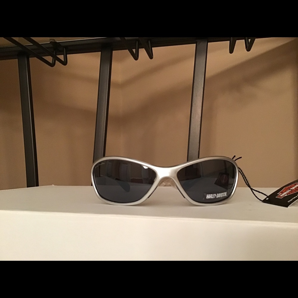 Harley Davison Sunglasses. HDS450